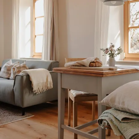 Staudingerhof Lägenhet *